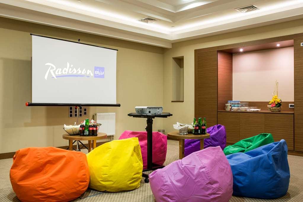 Radisson Blu Hotel, Kyiv Podil City Centre Udogodnienia zdjęcie